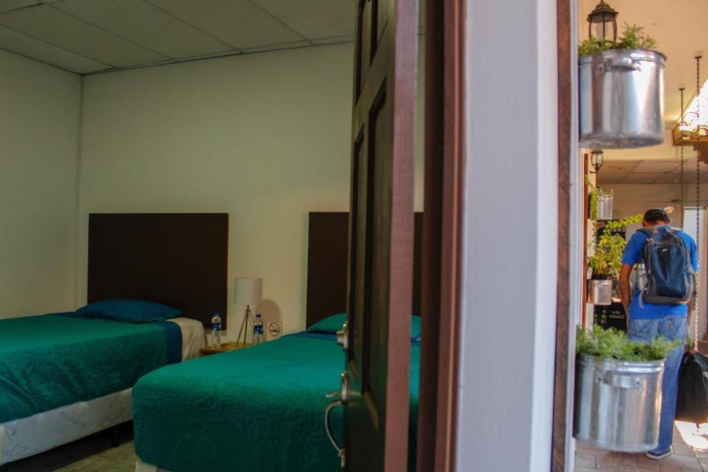 Casa Hotel Santa Lucia Suchitoto エクステリア 写真