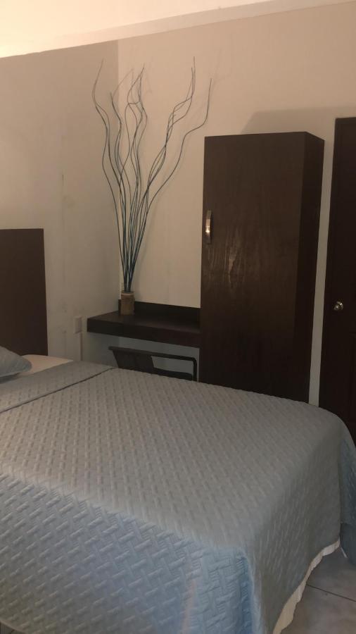 Casa Hotel Santa Lucia Suchitoto エクステリア 写真